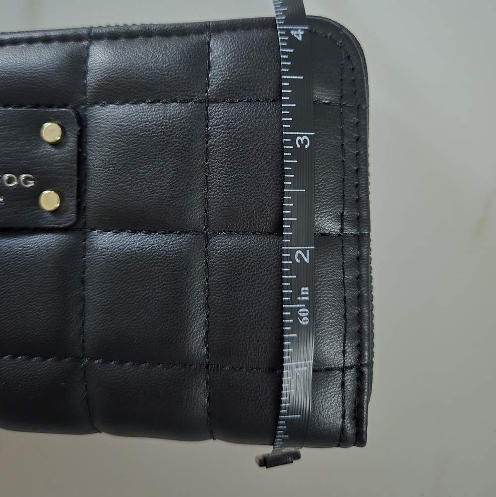 ✨ NIB London Fog Quilted Black Zip Around Wallet ✨ MSRP $58 - Picture 7 of 8